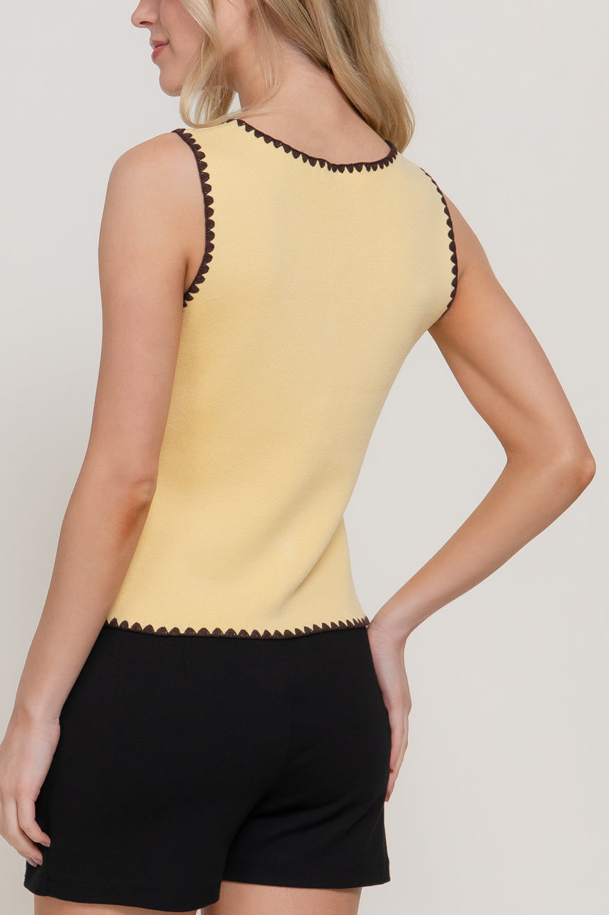 Banana Cream Button Top