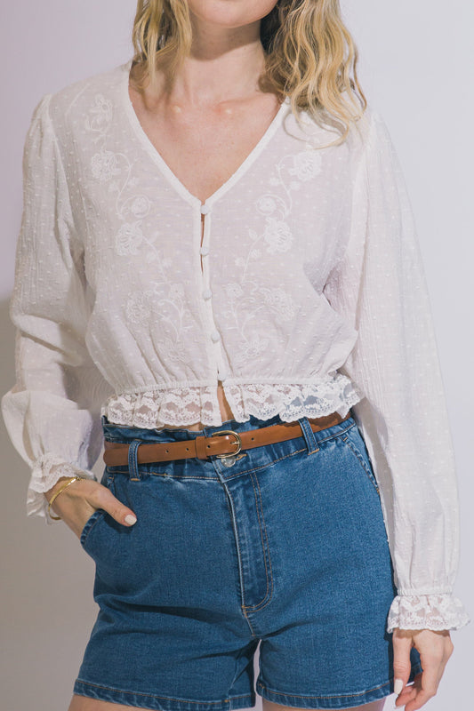Blusa corta de encaje floral Isabella