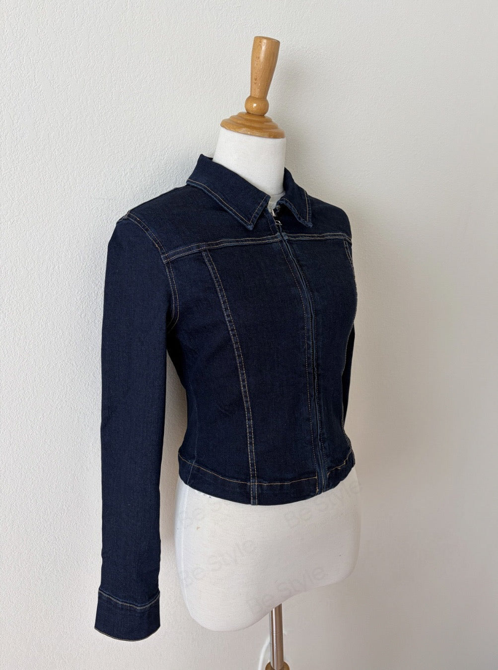 Jackie Fitted Zip-Up Denim Jacket