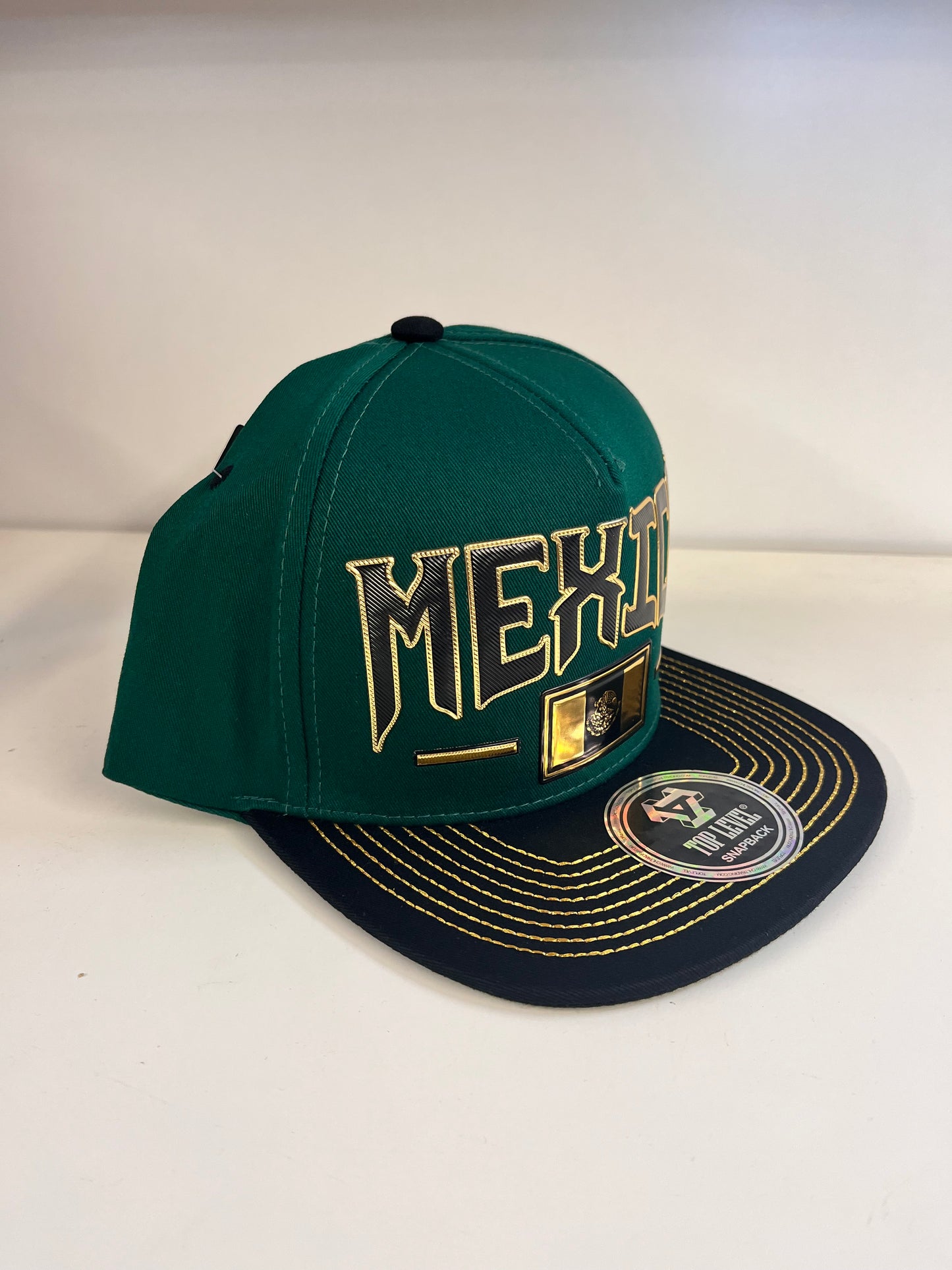 Gorra Snapback de México con Acentos Dorados - Verde