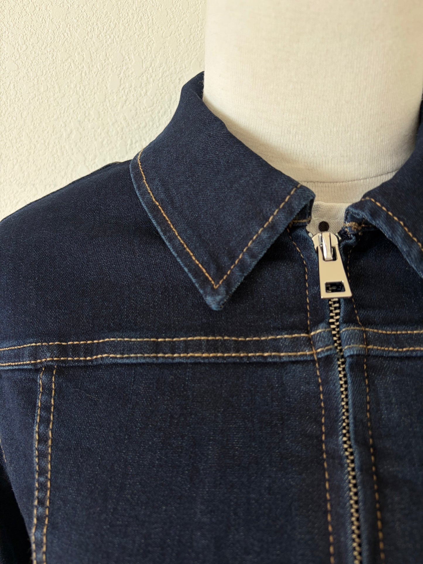 Jackie Fitted Zip-Up Denim Jacket